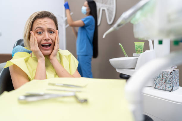 Best Dentist Open Late Near Me  in Pomona, KS